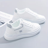Chice weiße Sneakers mit leichtem Komfort