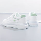 Chice weiße Sneakers mit leichtem Komfort