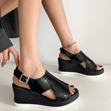 Baylie - Stylische Metallic-Sandalen