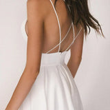Elara - Elegantes Minimalistisches Kleid