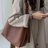 Stacy™ | Elegante Lederhandtasche
