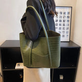 Christina™ | Elegante Schultertasche