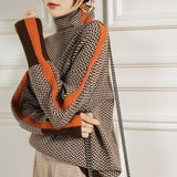 Eleanor | Hochkragen Herringbone Luxe