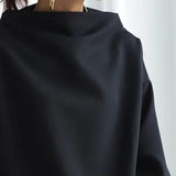 Lisa | Lässiger Pullover mit Stehkragen