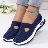 Bequeme Slip-On-Sneaker mit stabiler Passform